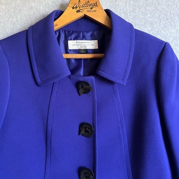 Tahari Blazer Women’s Crop Jacker Arthur Levine 2 Petite - Picture 2 of 10